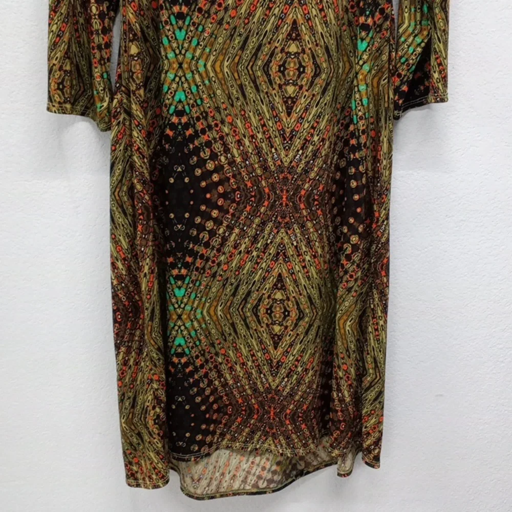 Glamour Long Sleeve Dress with Green and Brown Pattern